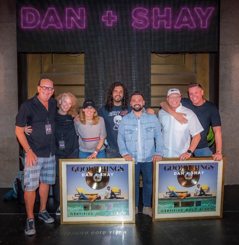 Dan + Shay’S Good Things Becomes First Country Album In Streaming ...