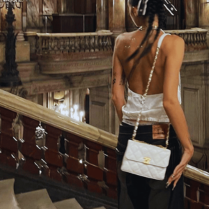 Artemis – If You Think I’m Pretty
